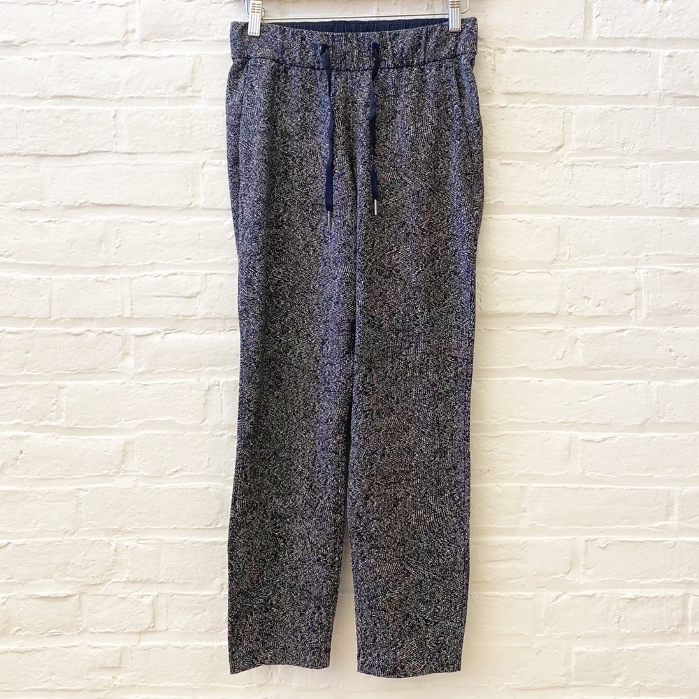 Lululemon || On The Fly Pant 28" Feathered Jacquard‎ Black White 4